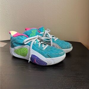 HJ4421-303 Nike Jordan Tatum 2 Wave Runner Size 5.5Y (youth)